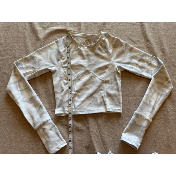 Camoufit Longsleeve Compression Crop Top Women's XS - Picture 2 of 5